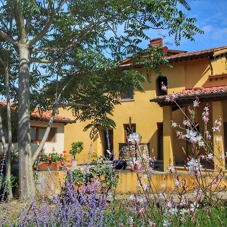 Belvilla By Oyo Podere Pulicciano Scaletta, Cleaning Included Daire *